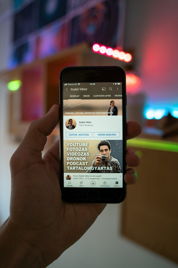 What Are the Steps to Integrate Your Smartphone with Smart Health Tracking Devices?